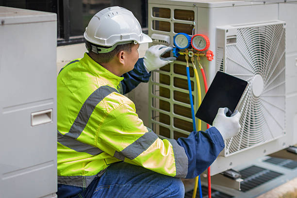 Professional Hvac technician working in Northvale, NJ